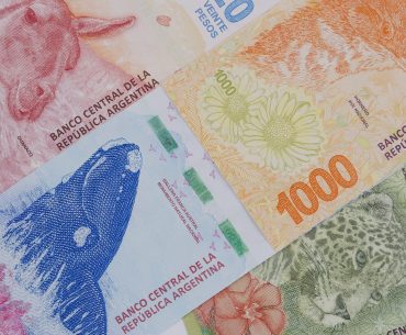 Where to exchange money in Buenos Aires