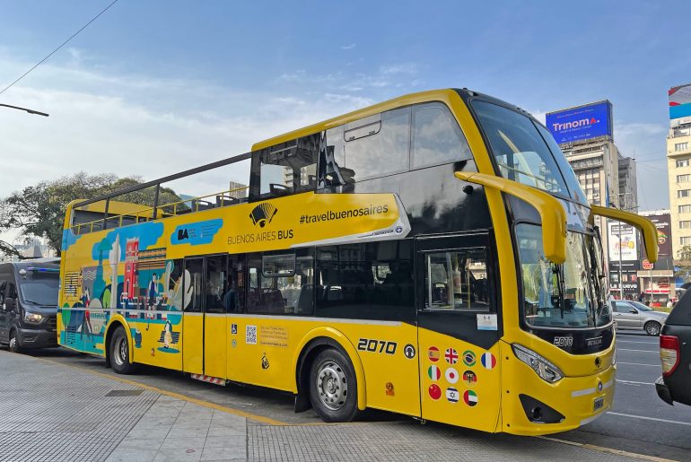Buenos Aires bus hop on hop off 2022