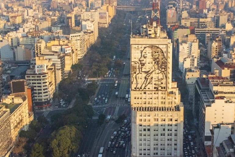 Evita Building Buenos Aires 9 de Julio